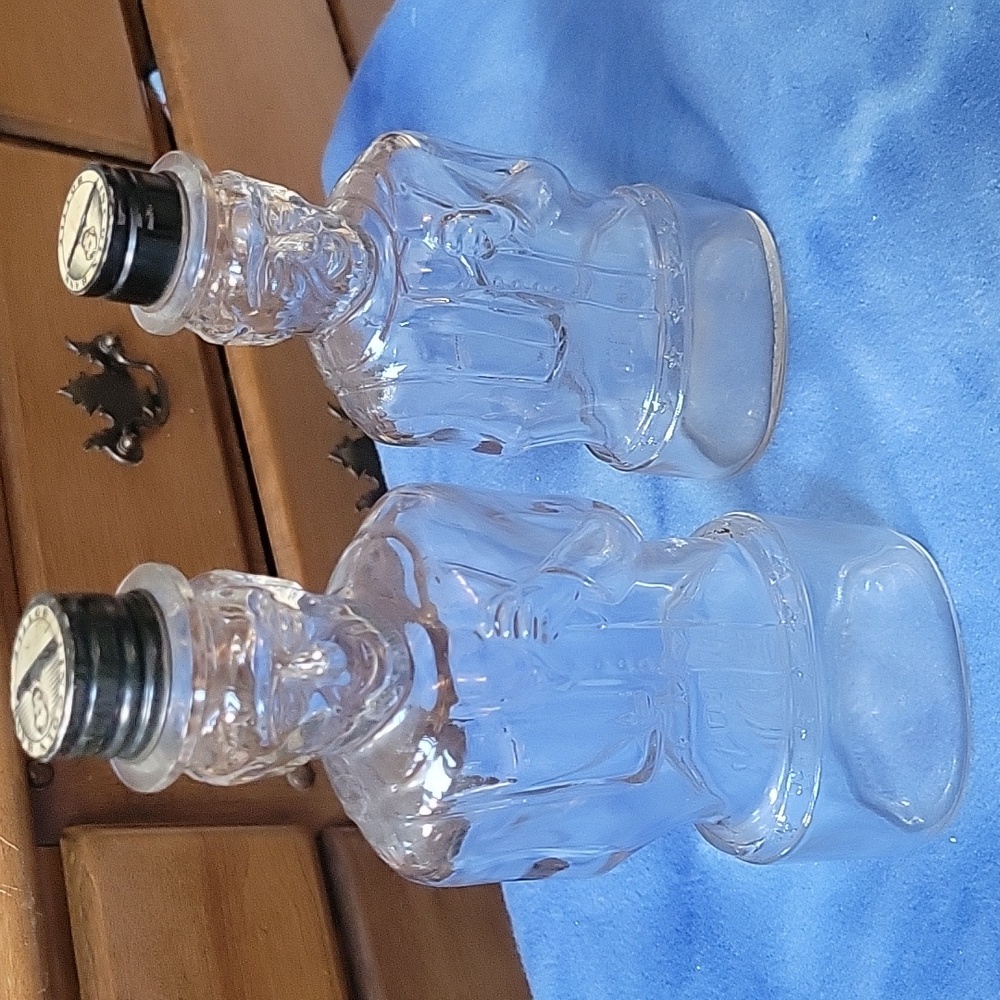 Vintage Lincoln Bank Bottles - set of two - Picture 3 of 8